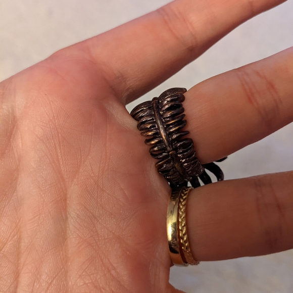 Feather ring - Picture 3 of 6